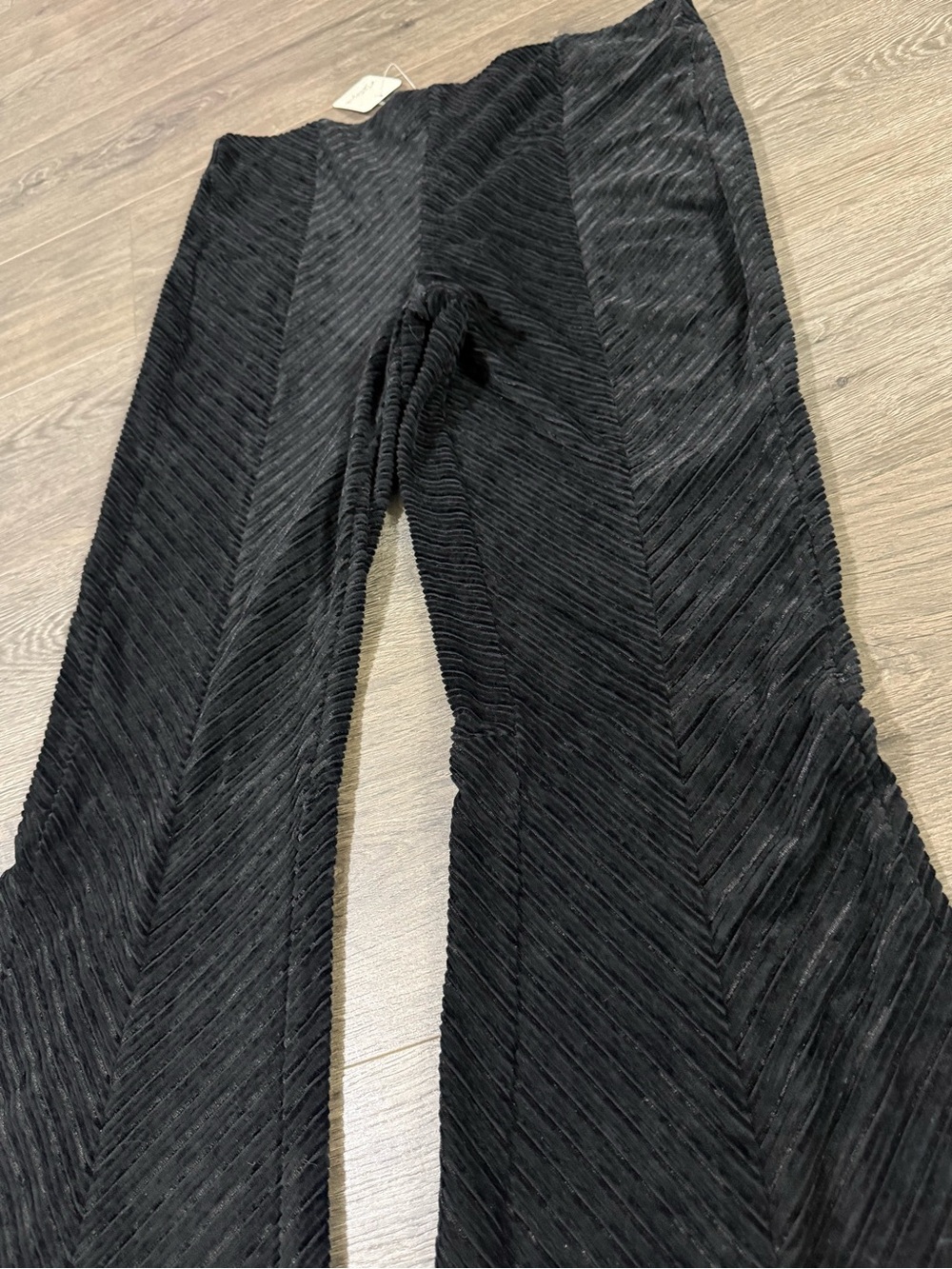 *NWT* Free People Penny Pull-On Velvet Flare Pants - Picture 8 of 10